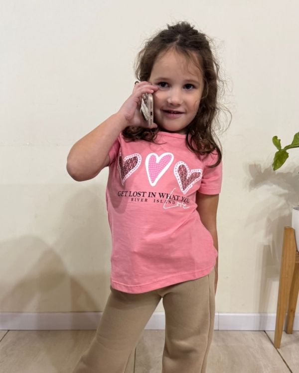 Remera Nena Manga Corta Corazón